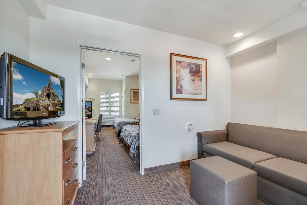 Anaheim Desert Inn & Suites Luaran gambar