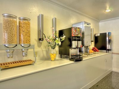 Anaheim Desert Inn & Suites Luaran gambar